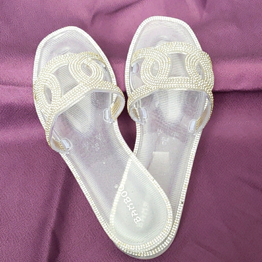 Women's Slides